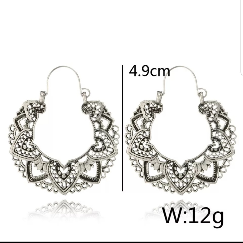 Effie Ornate hoop style earrings - Picture 2 of 4